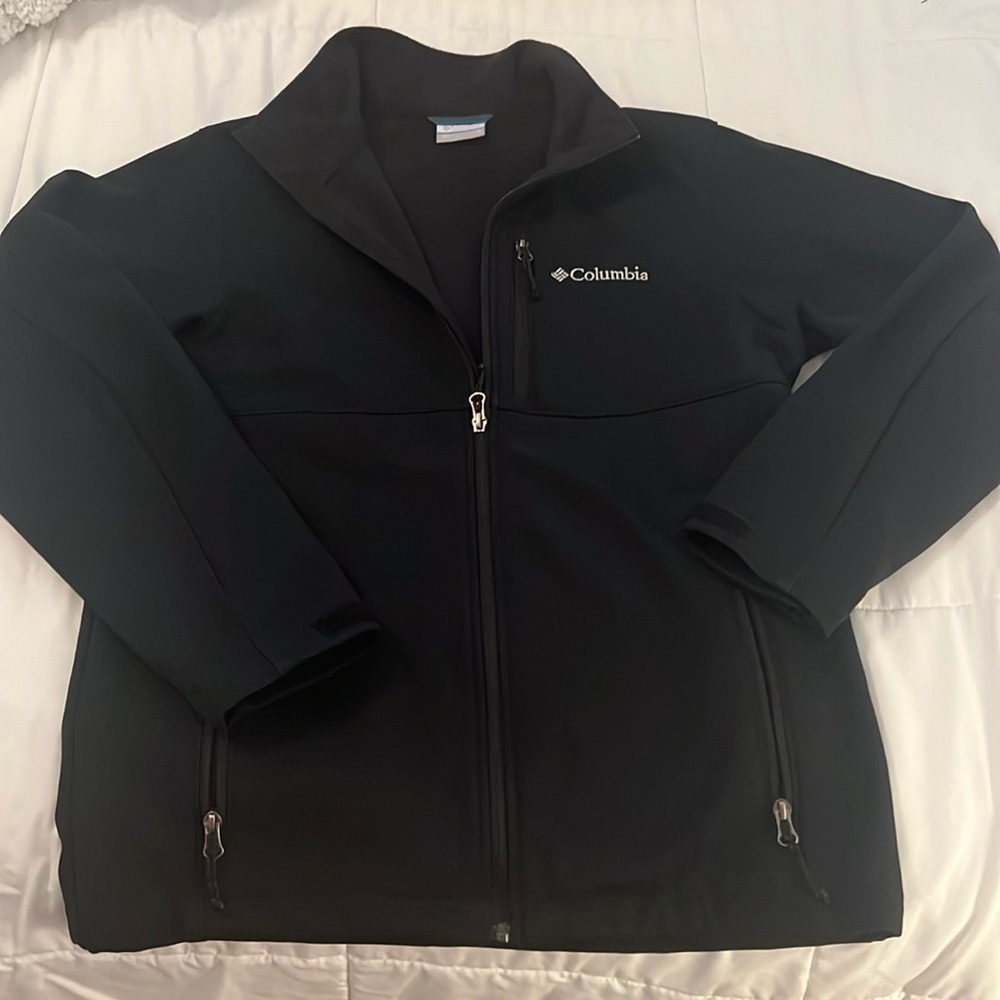 Men’s Columbia Jacket size Small